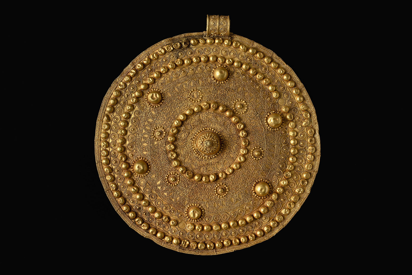 The Rao Pectoral, a metal-worked artwork made from gold.
