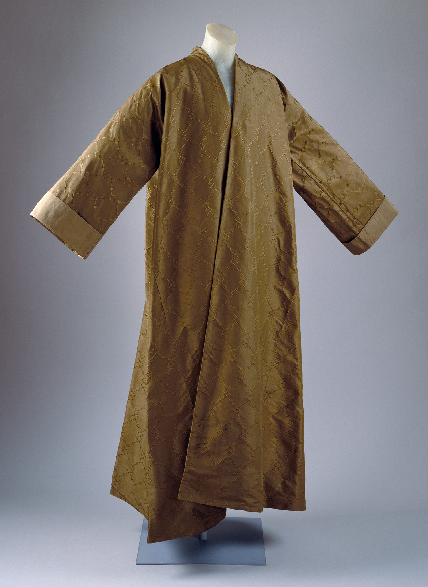 Banyan Robe